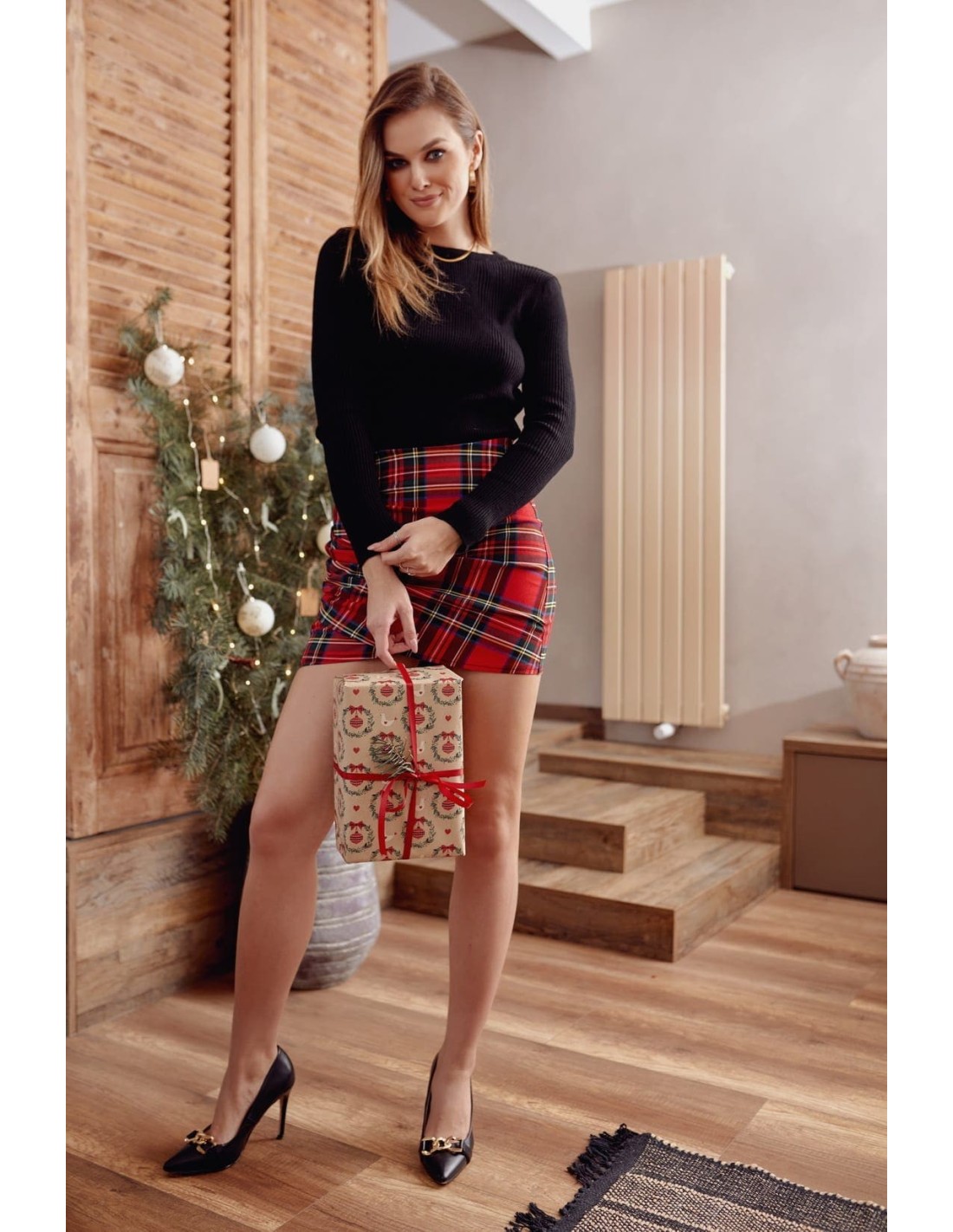 Bluză neagră de bază cu mâneci lungi 221035 - Magazin online - Boutique